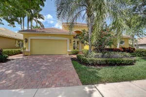 6975 Milani St, Lake Worth, FL 33467, Sold 06/03/21