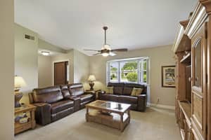 6175 Silver Oak Dr, Lake Worth, FL 33467, Sold 06/24/21