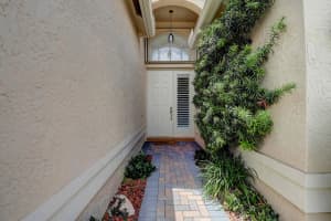 Monterey Ln, Delray Beach, FL 33484, Sold 10/19/21