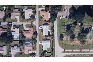 1317 SW 24th Ln, Palm City, FL 34990, Sold 05/28/21