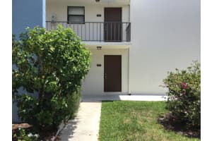2361 Jaeger Dr, Delray Beach, FL 33444, Sold 06/16/21