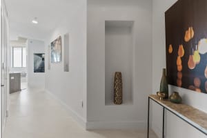 300 S Australian Ave, West Palm Beach, FL 33401, Sold 06/04/21
