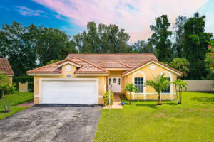 1190 New Parkview Pl, Haverhill, FL 33417, Sold 07/20/21
