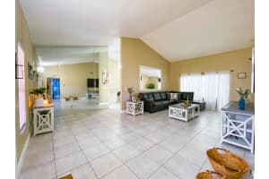 1190 New Parkview Pl, Haverhill, FL 33417, Sold 07/20/21