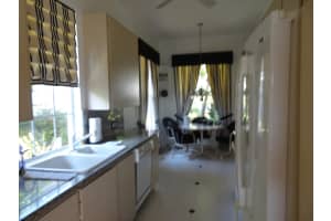 1009 Bedford Ave, Palm Beach Gardens, FL 33403, Sold 07/13/21