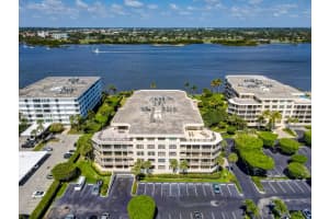 2778 S Ocean Blvd #306s, Palm Beach, FL 33480, Sold 07/16/21