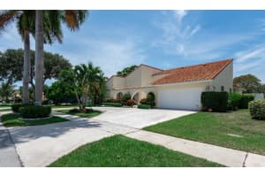 2663 SW 23rd Cranbrook Dr, Boynton Beach, FL 33436, Sold 09/08/21