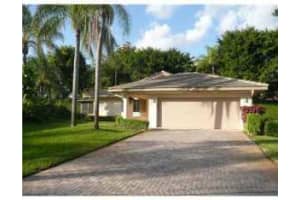4915 Pine Tree Dr, Boynton Beach, FL 33436, Sold 05/27/21