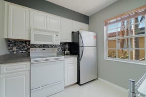 1020 Lake Shore Dr, Lake Park, FL 33403, Sold 06/04/21