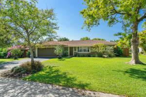 10305 NW 42nd Dr, Coral Springs, FL 33065, Sold 06/30/21