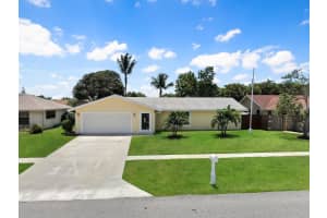 MLS# R10713662, Lake Worth, Florida 33463