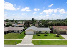 MLS# R10713662, Lake Worth, Florida 33463