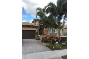 8673 Via Grande E, Wellington, FL 33411, Sold 06/10/21