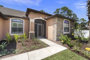 4823 Ashley Lake Cir, Vero Beach, FL 32967, Sold 06/10/21
