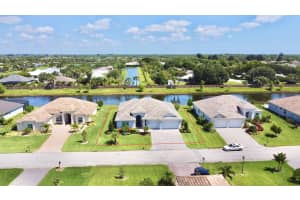 4777 Four Lakes Cir SW, Vero Beach, FL 32968, Sold 06/28/21