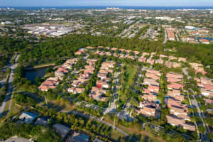 105 Via Azurra, Jupiter, FL 33458, Sold 06/01/21