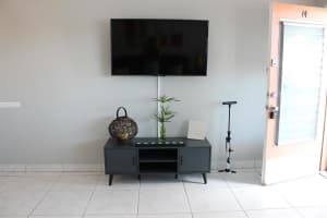 900 SW 11th Ave #14c, Hallandale Beach, FL 33009, Sold 08/06/21
