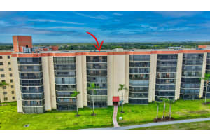 7370 S Oriole Blvd, Delray Beach, FL 33446, Sold 06/11/21