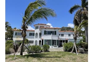 2527 S Flagler Dr, West Palm Beach, FL 33401, Sold 03/14/22