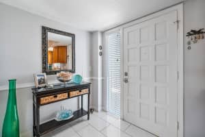 44 Yacht Club Dr, North Palm Beach, FL 33408, Sold 06/04/21