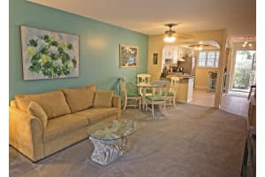 323 Leeward Ln, Fort Pierce, FL 34949, Sold 06/21/21