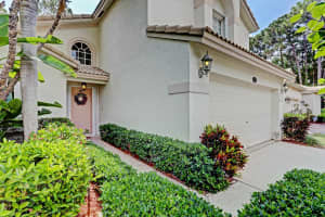432 Woodview Cir, Palm Beach Gardens, FL 33418, Sold 07/19/21