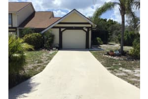 1415 SE Larkwood Cir, Port St. Lucie, FL 34952, Sold 07/15/21