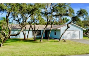 13094 SE Hobe Hills Dr, Hobe Sound, FL 33455, Sold 06/04/21