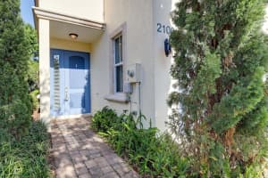 2100 Sabal Tree Ct, West Palm Beach, FL 33411, Sold 06/14/21