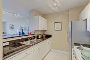 651 Okeechobee Blvd, West Palm Beach, FL 33401, Sold 06/28/21