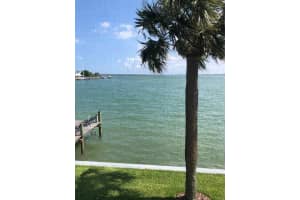 1177 Bayshore Dr, Fort Pierce, FL 34949, Sold 06/21/21