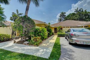 4 S Lakeshore Dr, Hypoluxo, FL 33462, Sold 06/14/21