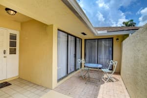 4 S Lakeshore Dr, Hypoluxo, FL 33462, Sold 06/14/21