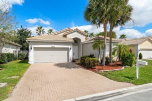 10721 Oak Bend Way, Wellington, FL 33414, Sold 08/30/21