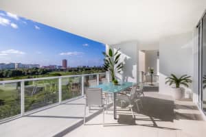300 SE Mizner Blvd, Boca Raton, FL 33432, Sold 08/25/22