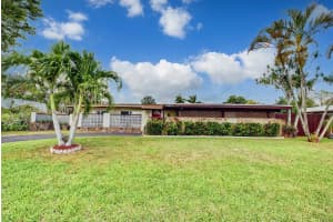 965 Orchid Dr, Royal Palm Beach, FL 33411, Sold 06/11/21