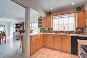 965 Orchid Dr, Royal Palm Beach, FL 33411, Sold 06/11/21