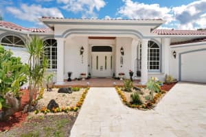 1154 Stallion Dr, Loxahatchee, FL 33470, Sold 08/20/21