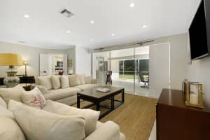 917 SW 36th Ct, Boynton Beach, FL 33435, Sold 06/03/21