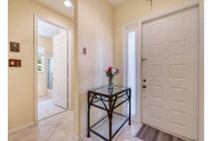 138 Sarona Cir, Royal Palm Beach, FL 33411, Sold 06/28/21