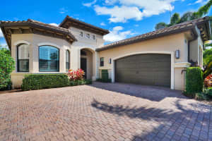 8778 Lewis River Rd, Delray Beach, FL 33446, Sold 08/31/21