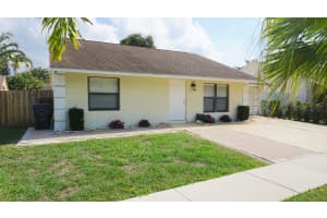 5760 Dewitt Pl, Lake Worth, FL 33463, Sold 07/14/21