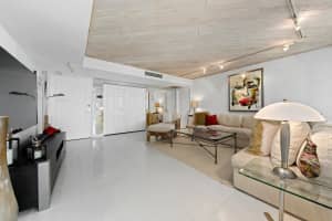 100 SE 5th Ave PH 3, Boca Raton, FL 33432, Sold 07/19/21