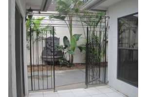 182 Orange Dr, Boynton Beach, FL 33436, Sold 11/10/21