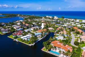 104 Bonito Dr, Boynton Beach, FL 33435, Sold 07/21/21