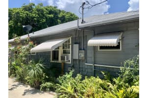 427 Sunset Rd, West Palm Beach, FL 33401, Sold 09/01/21