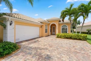 MLS# R10715391, Vero Beach, Florida 32967
