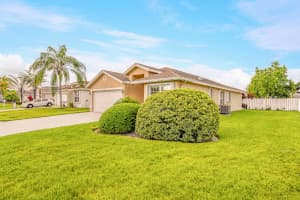 1843 Shadow Creek Rd, Greenacres, FL 33413, Sold 07/16/21