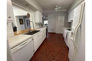 9404 NW 80th St, Tamarac, FL 33321, Sold 05/27/21