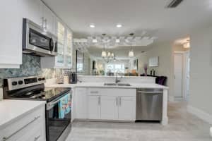 555 Banyan Tree Ln, Delray Beach, FL 33483, Sold 06/10/21